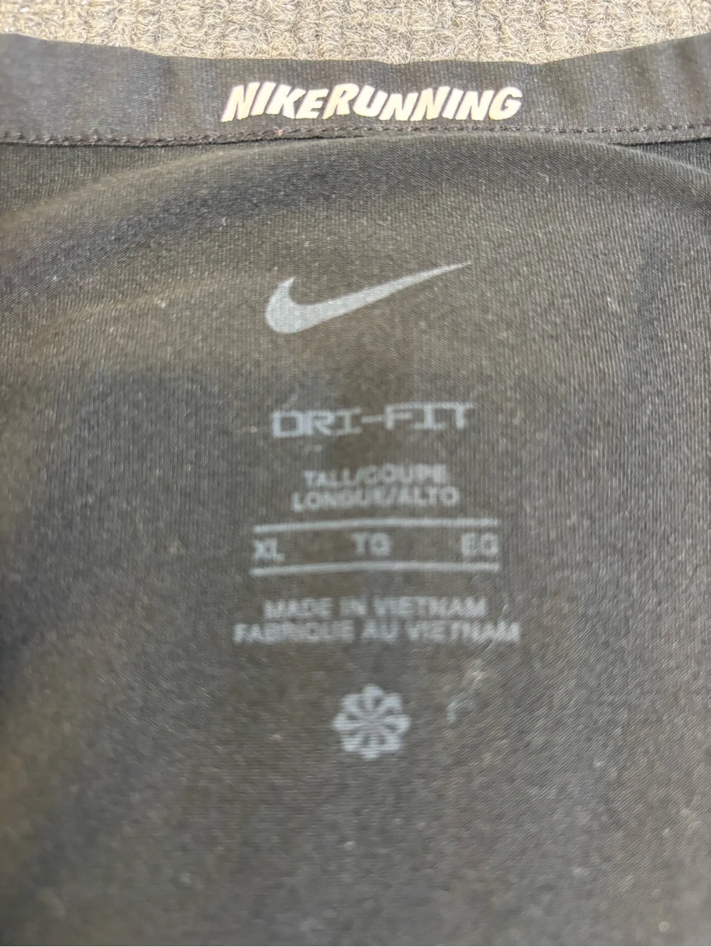 Nike Dri-FIT Rise 365 Running Tank Men’s XL Tall Black CZ9179-010 GUC